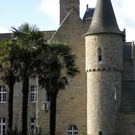 Couette-café Château De Kergouanton